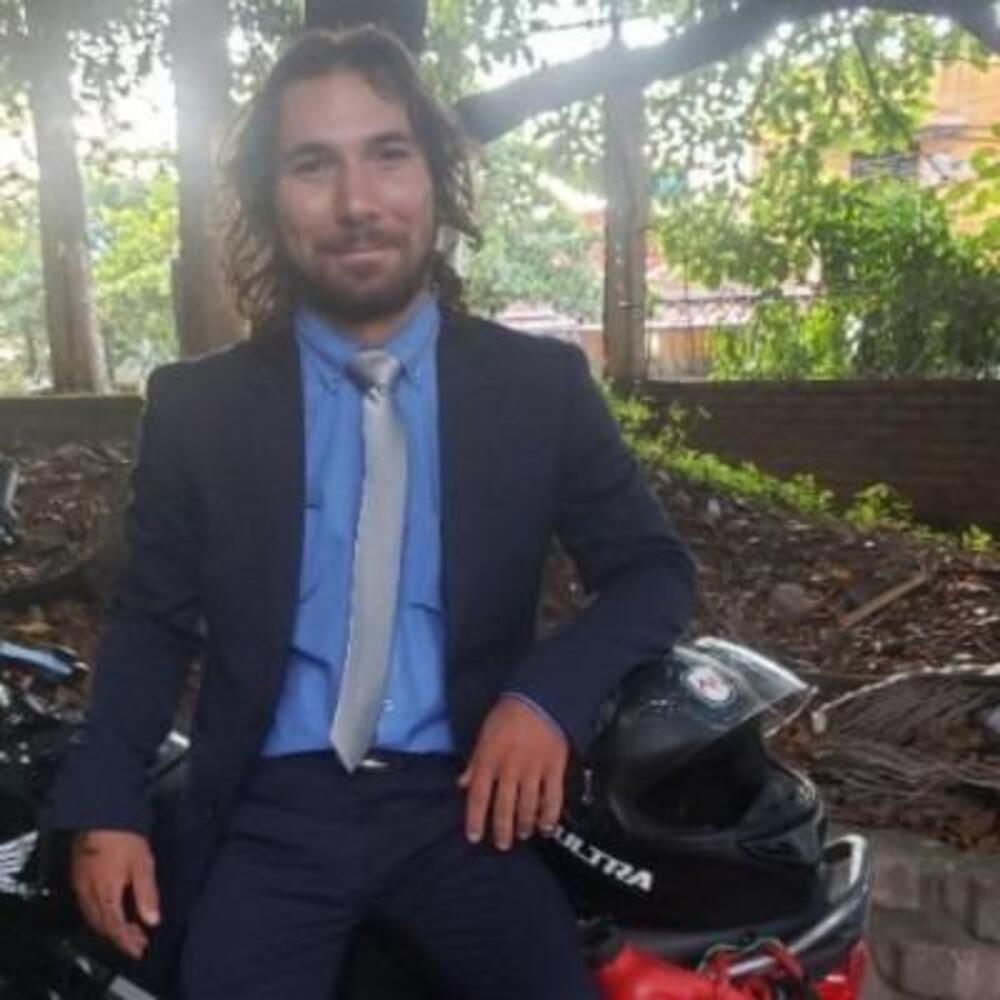 Meet your Posher, Tj